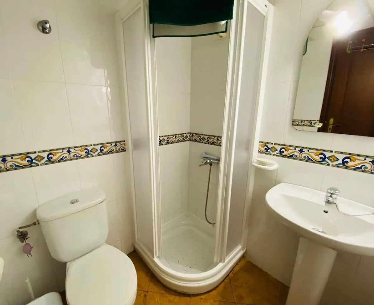 Apartamento Junto A La Playa De La Malagueta & Parking Malaga