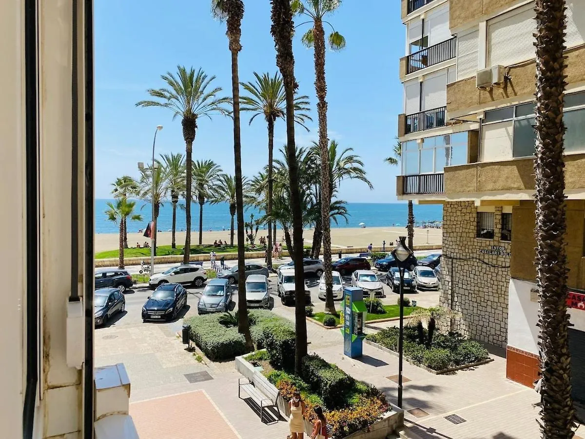Apartamento Junto A La Playa De La Malagueta & Parking Malaga Apartment