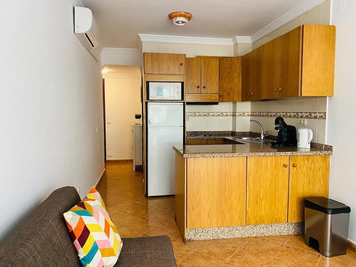 Apartamento Junto A La Playa De La Malagueta & Parking Malaga